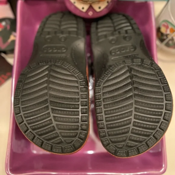 Authentic Hocus Pocus Crocs! Limited - Picture 11 of 16